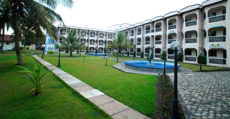 Ramada Resort 아크라 외부 사진