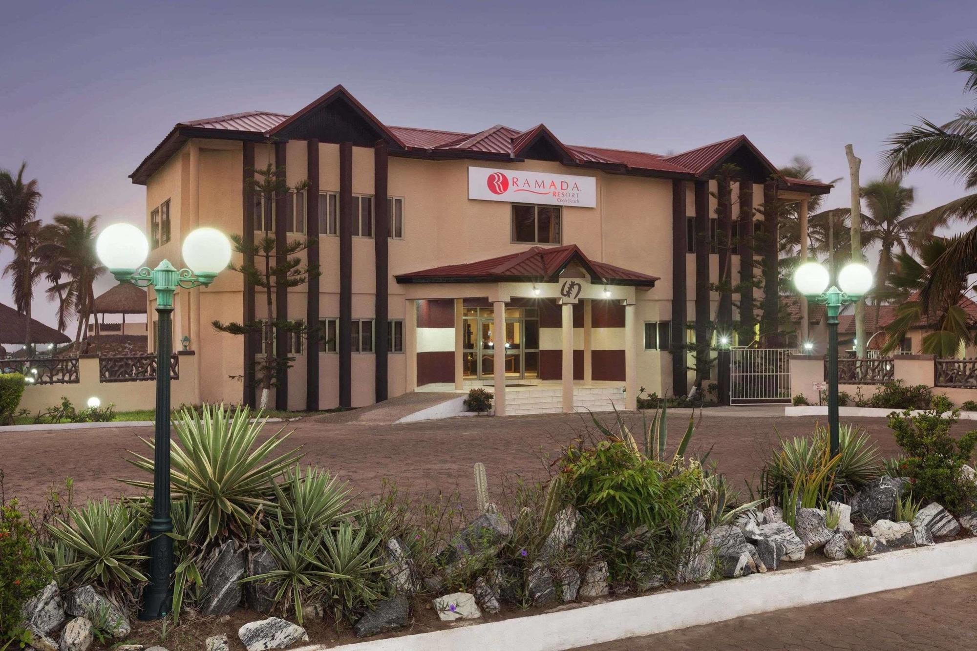Ramada Resort 아크라 외부 사진
